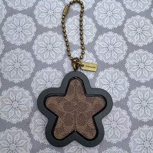 Coach Spinning Star Hangtag in Signature Canvass 79760